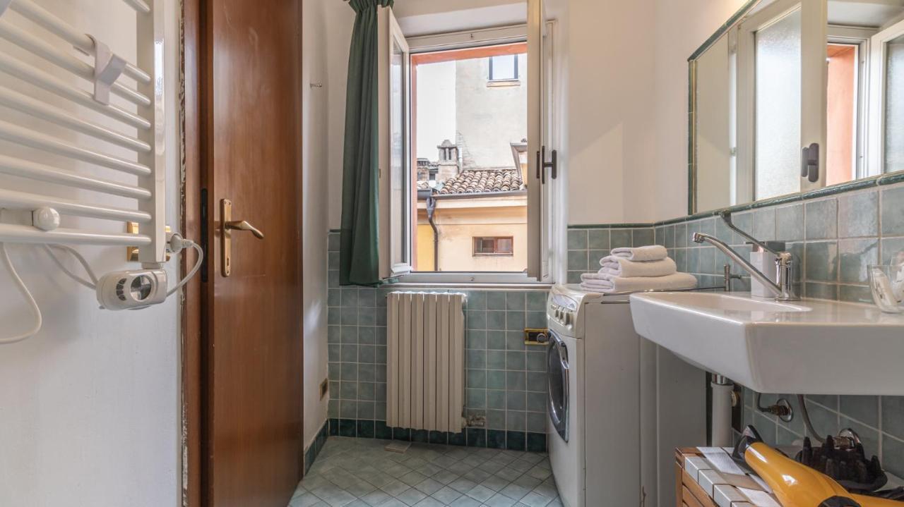 Apartamento Monolivi 35 - Affitti Brevi Italia Módena Exterior foto